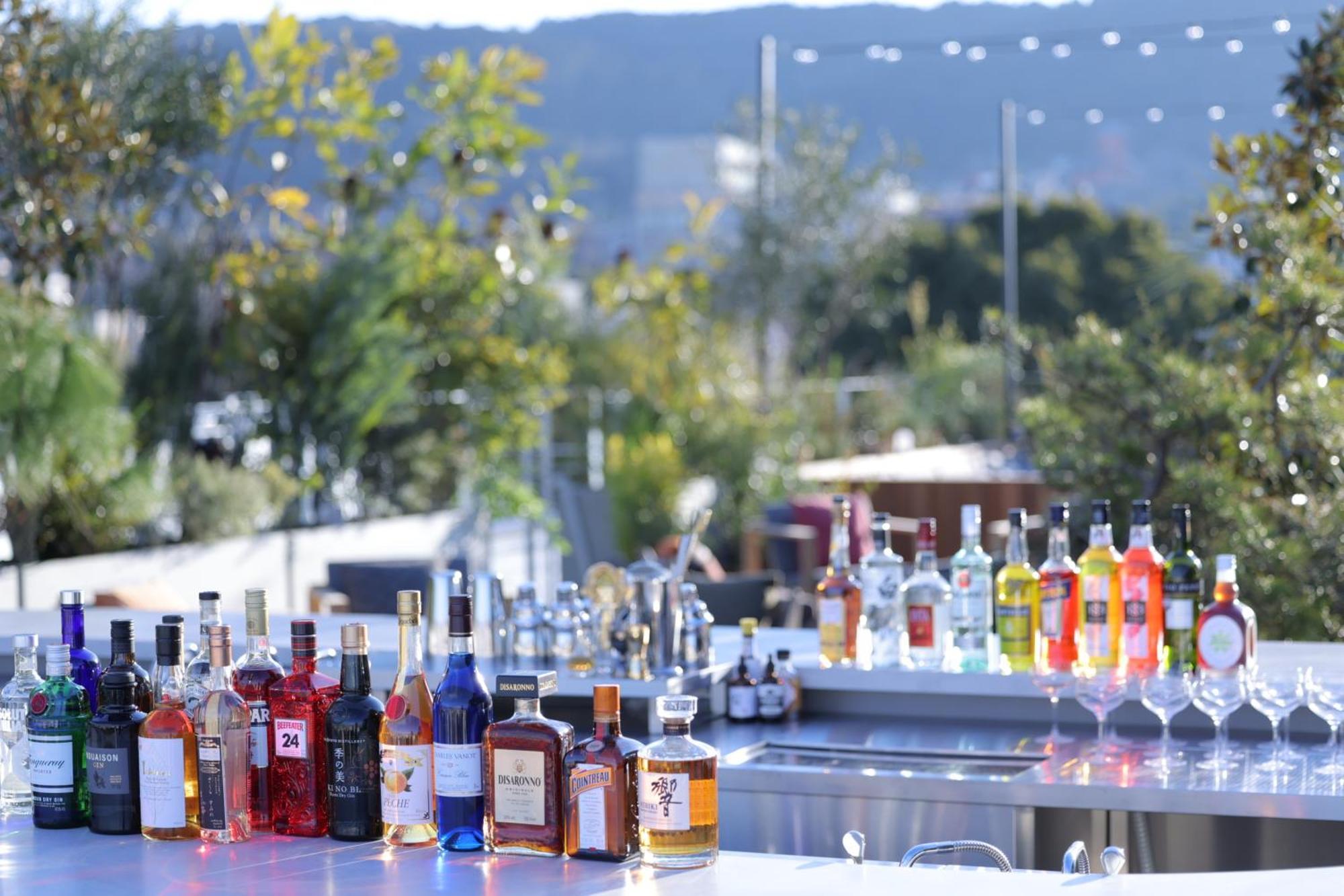 Nohga Hotel Kiyomizu Kyoto Exterior foto A selection of liqueurs